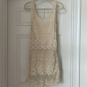 Cream lace American Eagle dress. Size small.